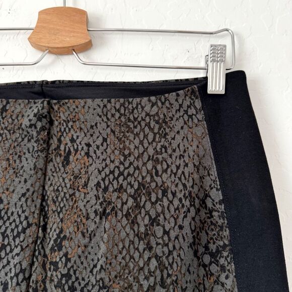 Lysse Laura Ponte Knit Ankle Leggings Olive Snake Print Size L - Picture 7 of 10